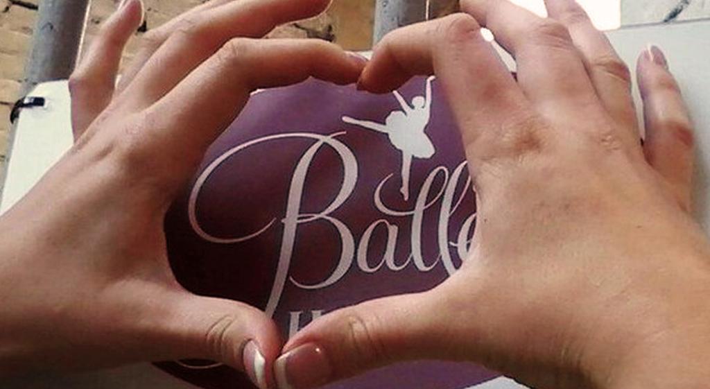 Ballet Hostel Kiev Exterior photo